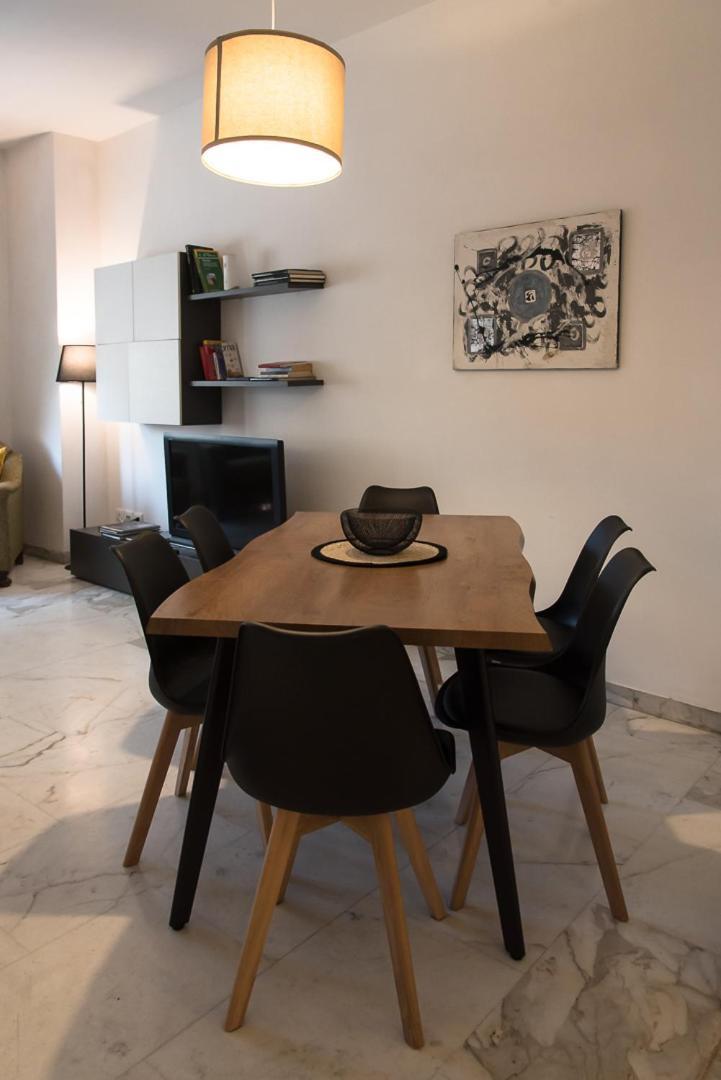Casa Eva - *